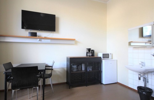 Nurmijarvi Apartment | Forenom Hostel Röykkä