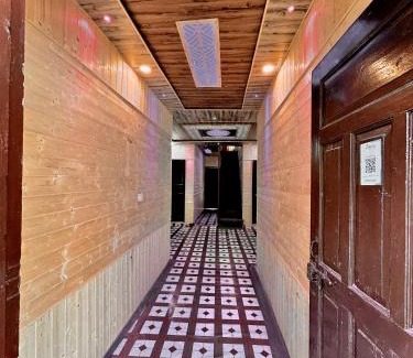 Laripora Apartment | Forest inn