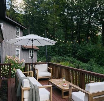 East Haven Rutland County House | Forest Mountain Escape- Beautiful Mountaintop Escape in Mendon, VT, 20 min to Killington 14 to Pico, home