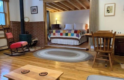 Bear Lake House | Forest Retreat: Top1% in Ratings Close to Crystal Mtn, Arcadia Bluffs Frankfort