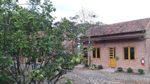Quan Tom House | Forest Side Ecolodge
