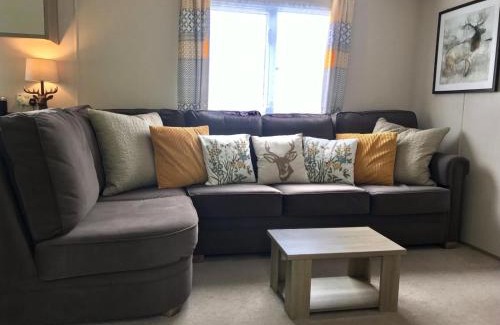 Ringwood House | Forest View at Oakdene Forest Park - Leisure Passes Included!