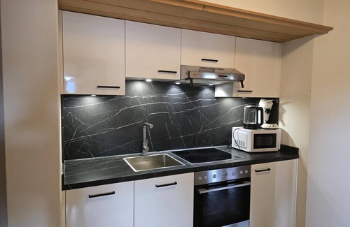 Muhlthal Apartment | Forestside with Sauna, Great for Hike & Ski