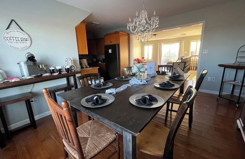 Kemblesville House | Forget & Re-set at this Farmette in the heart of southern Chester county!