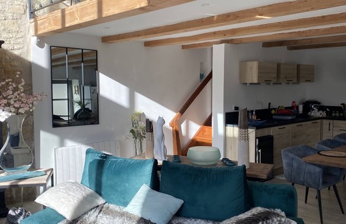 Sainte-Soulle Other | Former family farmhouse