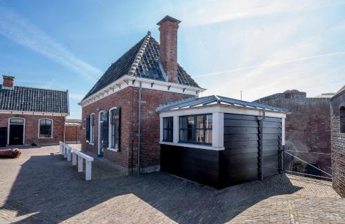 Huisduinen House | Fortwachterswoning