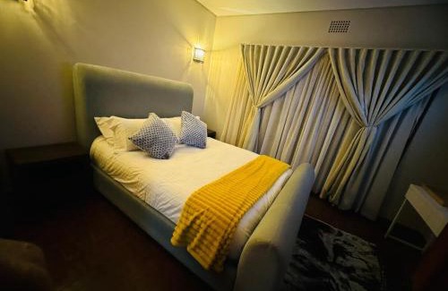 Greater Johannesburg Metropolitan Area House | Fossa Dei Leoni Full House