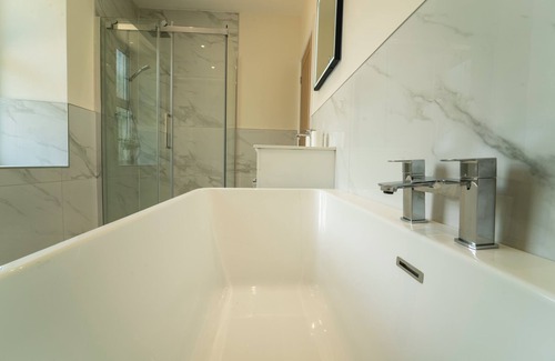 Bellingham House | Foundry Farm House 4 bedroom