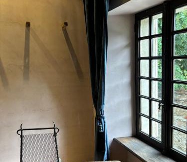 Castans Bed & Breakfast | Fount Estremiero - Chambres & tables d'hôtes