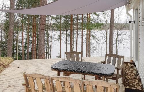 Bodafors House | Four-Bedroom Holiday Home In Bodafors