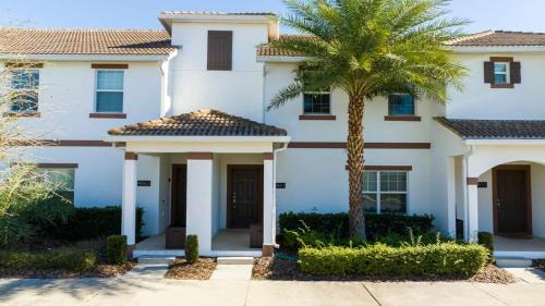 Kissimmee House | Four Bedrooms TownHome 4861