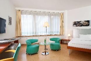 Munchen District Hotel | FOUR Munich Neue Messe