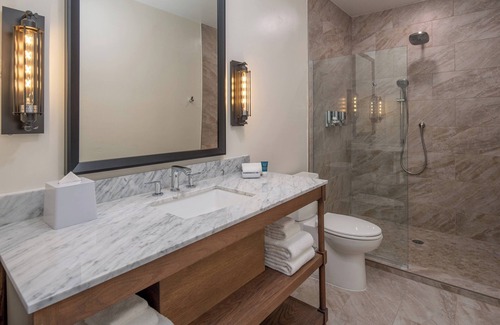 Scotts Valley Hotel | Four Points by Sheraton Santa Cruz Scotts Valley