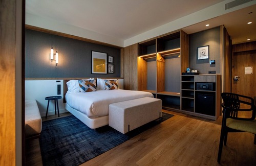 Viladecans Hotel | Four Points by Sheraton Barcelona Airport