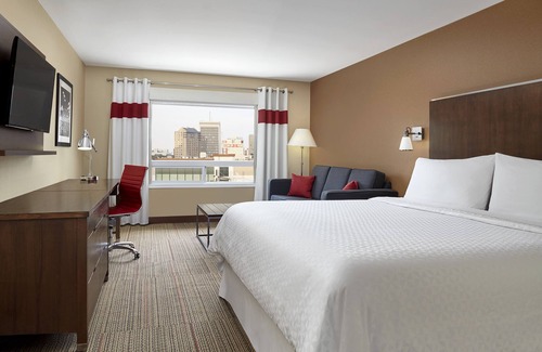 Regina Hotel | Four Points By Sheraton Regina