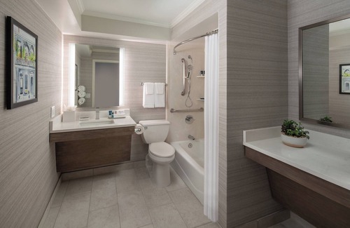 French Quarter Hotel | Four Points By Sheraton French Quarter