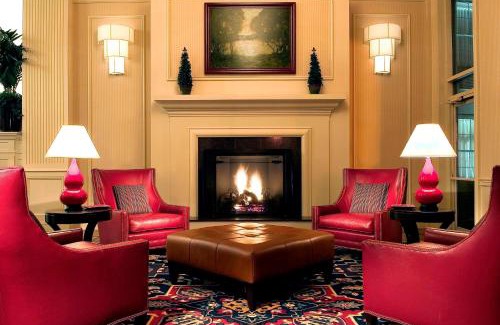 Wakefield Hotel | Four Points by Sheraton Wakefield Boston Hotel & Conference Center