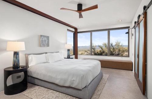Fort McDowell House | Fox Suite - Downtown Views - 12 South