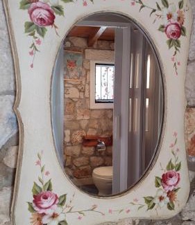 Fternon Apartment | Fox Tale Guest House