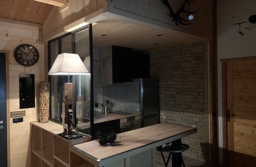 Angoustrine Apartment | Cosy mountain apartment
