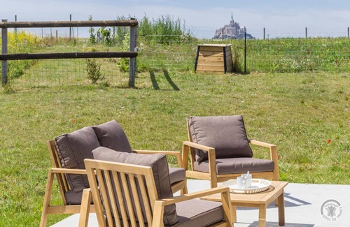 Pontorson House | 83 m² Gîte ∙ 3 bedrooms ∙ 4 guests