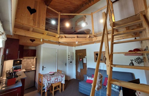 Autrans-Meaudre-en-Vercors Apartment | Charming mountain studio - 3 ppl, parking, at the foot of the slopes