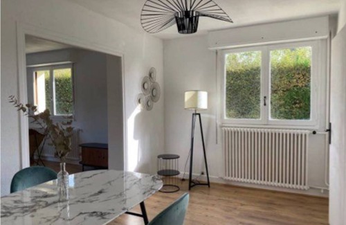 Saint-Didier-au-Mont-d'Or Apartment | 60 m² Apartment ∙ 1 bedroom ∙ 2 guests