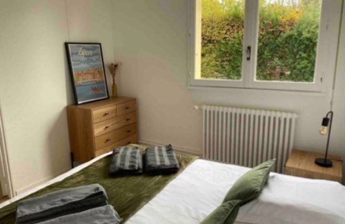 Saint-Didier-au-Mont-d'Or Apartment | 60 m² Apartment ∙ 1 bedroom ∙ 2 guests