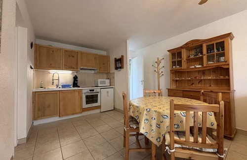 Boyardville Apartment | Seaside Apartment with Terrace and Parking, 700m from Beach - Saint-Georges-d'Oléron