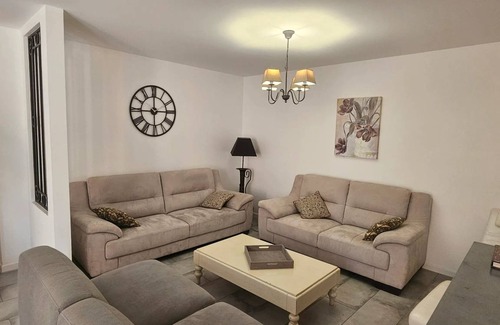 Sainte-Genevieve-les-Gasny House | 100 m² House ∙ 2 bedrooms ∙ 6 guests
