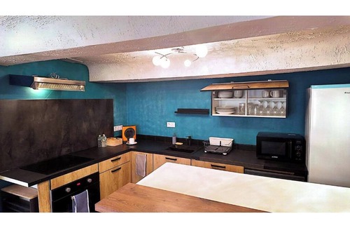 Villedieu-les-Poeles Apartment | L'Écrin Two-bedroom apartment