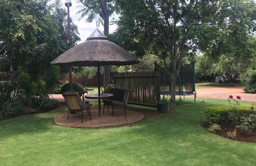Akasia House | Francor Guesthouse