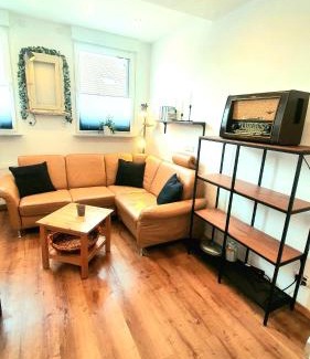 Velbert Apartment | FRANKES CITY SLEEP Apartment, 6 Einzelbetten