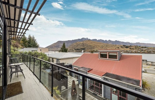 Queenstown House | Frankton Breeze 1 | Studio Unit