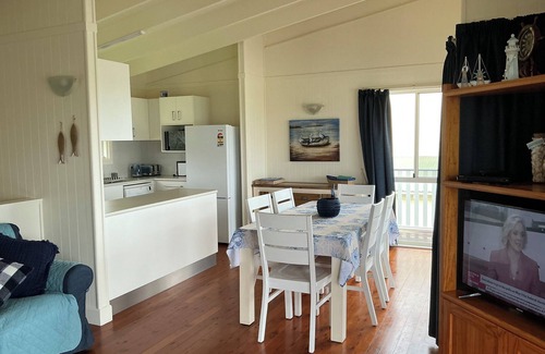 Eurong House | Fraser Jewels - beach house with ocean views