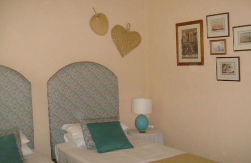 Nossa Senhora do Pranto Bed & Breakfast | Frazeira 56