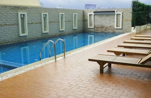 Ratchathewi Apartment | Free weekly cleaning 2BR near BTS