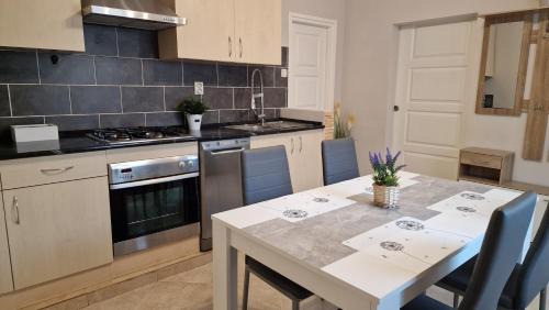 Szekesfehervar Apartment | Freedom Apartman