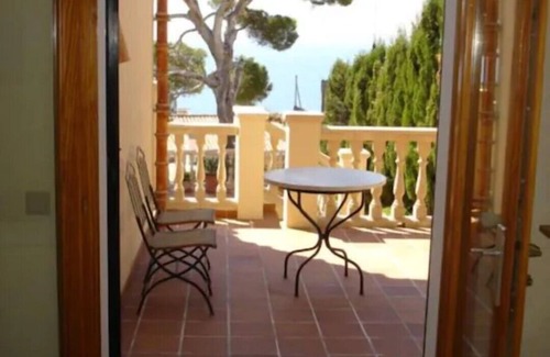 Alcanada House | Freistehende Villa mit Pool, 3 Sonnenterrassen, Garten, Auffahrt für PKW