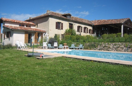 Aurignac House | French farmhouse with pool and views of the Pyrenees