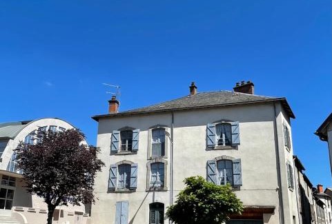 Bort-les-Orgues Apartment | French Holiday Accommodation