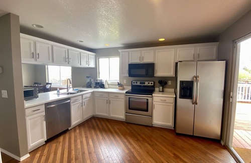 Centennial House | Freshly remodeled 4 bdrm home for up to 8 guests