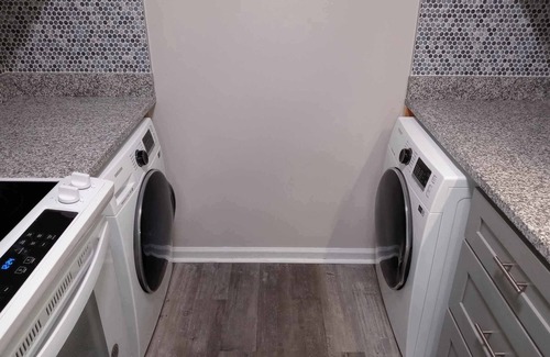 Great Bridge House | FRESHLY RENOVATED 2 BEDROOM DUPLEX