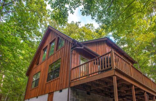 Gatlinburg - Pigeon Forge House | Friendly Bear Cabin