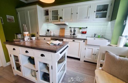 Dersdorf House | Friendly Home - Stadthaus
