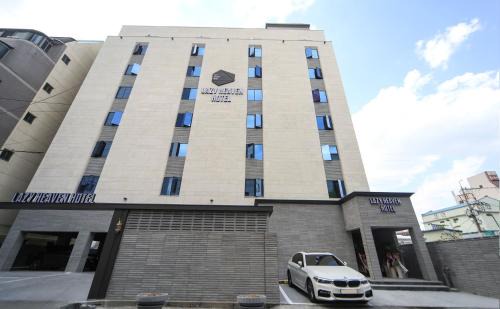Masan Hotel | From H Lazy Heaven