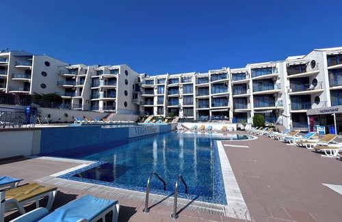 Sveti Vlas Apartment | Frontline-beach 40m. Large airy appt. Balconies overlooking beach, sea & marina