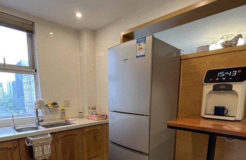 Xihu Apartment | Full-equiped central home near metro, West Lake, Zhejiang Unverisity