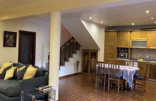 Castro Daire House | Full house in a village.ncentre of Portugal.nRelaxing and very cosy.