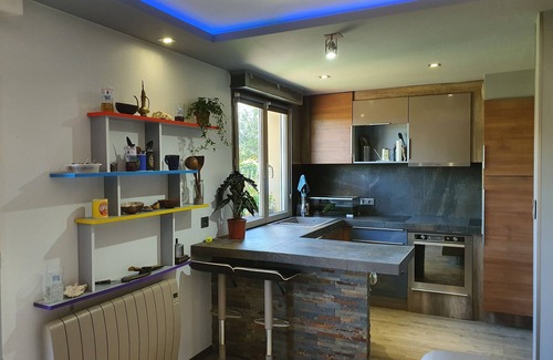 Rumilly Apartment | FULLY EQUIPPED APARTMENT, HAMMAM AND GARDEN